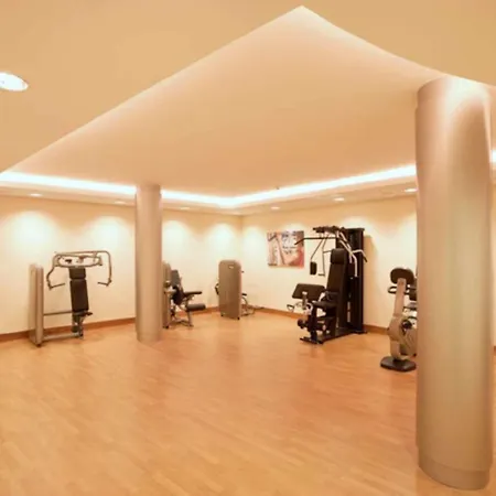 Resort, Samara. By Houselogy Apartamento